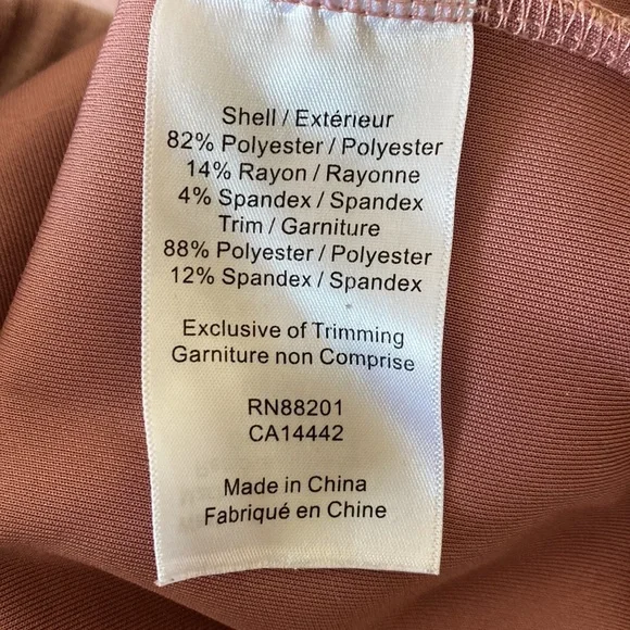 Ladies sweater - Picture 2 of 2